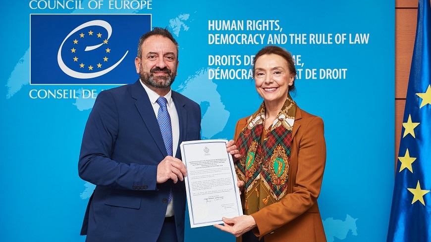 Secretary General meets San Marino Minister for Foreign Affairs