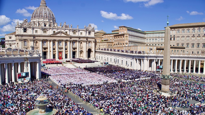 Des dirigeants du monde entier réunis au Vatican pour les funérailles du pape François