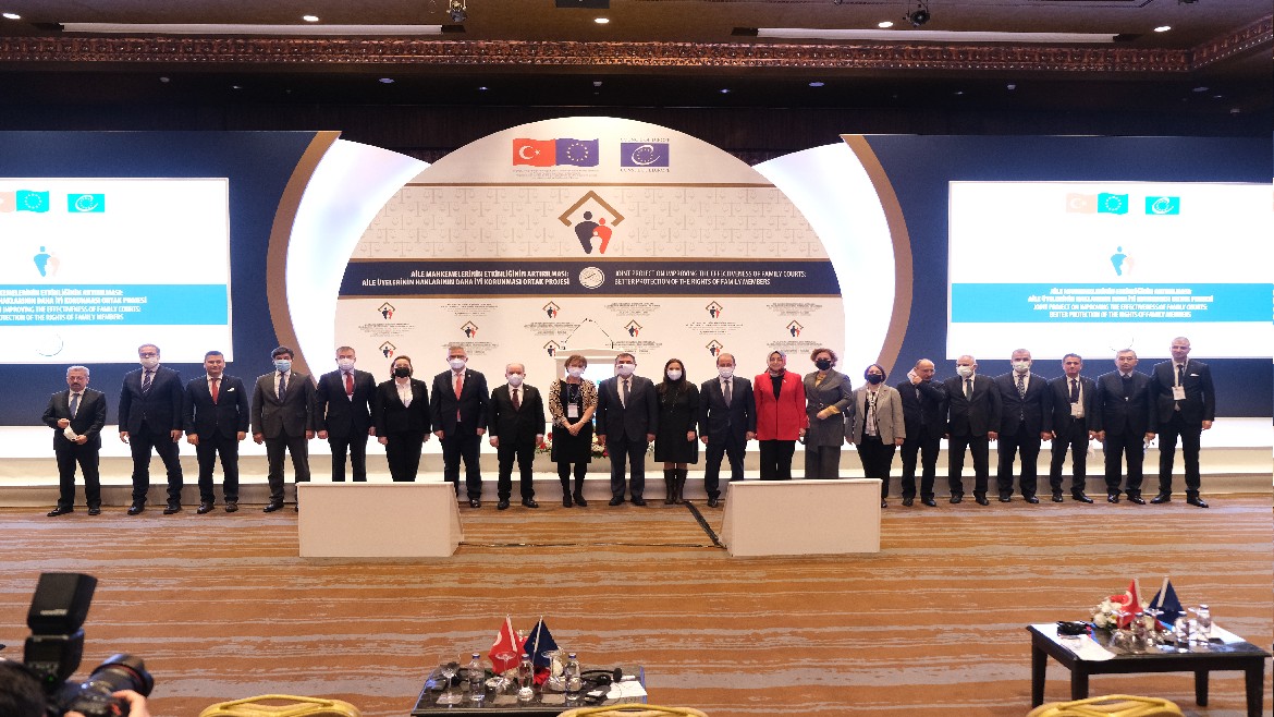 Il Consiglio d’Europa e l’UE lanciano un progetto congiunto per sostenere i tribunali per la famiglia in Turchia