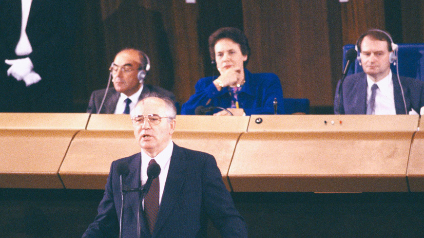 Erklärung von Simon Coveney, Vorsitzender des Ministerkomitees, zum Tod von Michail Gorbatschow