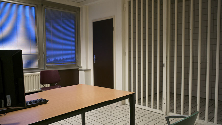 Police should improve interviewing practices to prevent ill-treatment ...