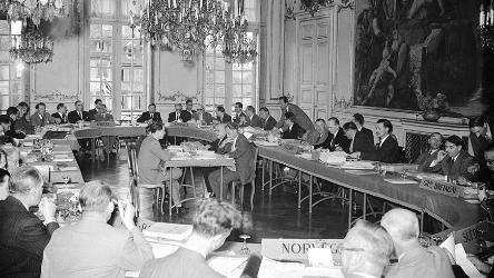 Re-enactment of the first meeting of the Committee of Ministers of the Council of Europe and exhibition