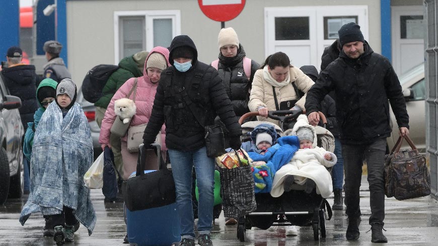 Human trafficking experts: States must urgently protect refugees fleeing Ukraine