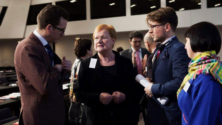 Jonas Gunnarsson, Tarja Halonen, Petr Polák et Pirita Näkkäläjärvi