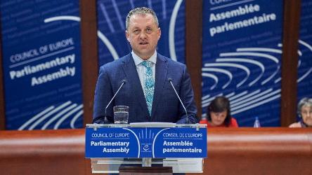 Il Ministro per l’Europa irlandese chiede un vertice del Consiglio d’Europa a Reykjavik