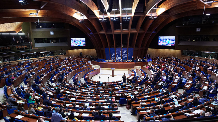 Parlamentarische Versammlung ratifiziert Beglaubigungsschreiben der russischen Delegation