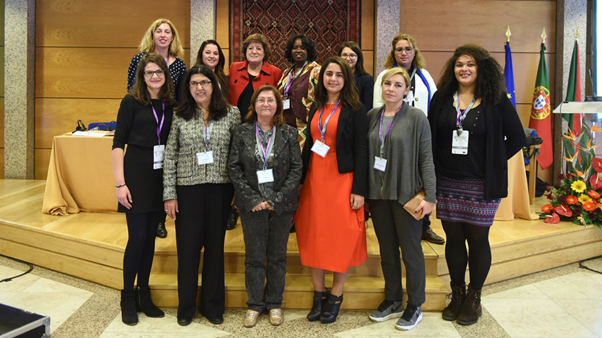 Migrant women´s access to protection and services