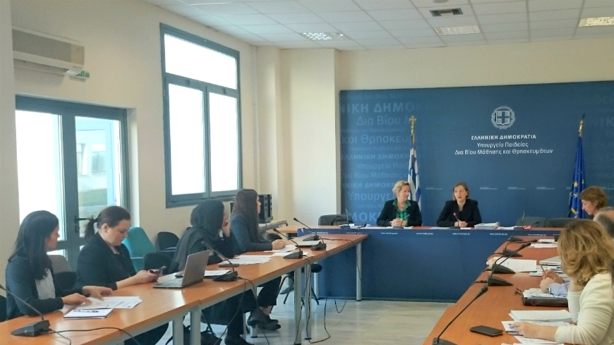 First European qualifications passports for refugees issued in Greece