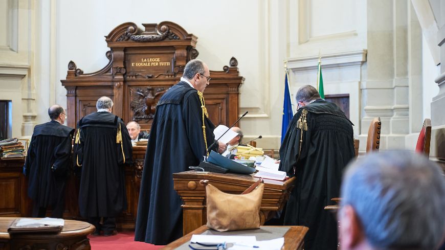 Stärkung der disziplinarischen Verantwortlichkeit von Richtern bei gleichzeitigem Schutz ihrer Unabhängigkeit