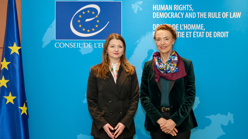 Secretary General meets Minister of Justice of Moldova