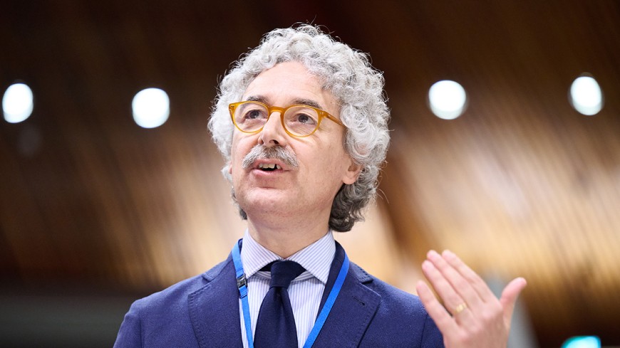 Un rapporteur de l’Assemblée parlementaire salue le rôle clé des partenariats dans la lutte contre les discours de haine