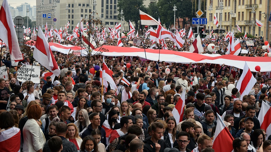Congress invites Belarusian democratic forces to take part in its sessions
