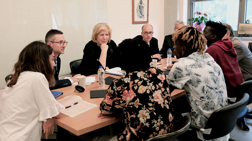 Council of Europe Commissioner for Human Rights, Dunja Mijatović meets with beneficiairies of a semi-independent living programme for unaccompanied minor in Athens, Greece. ©CoE/2018/Giorgos Moutafis