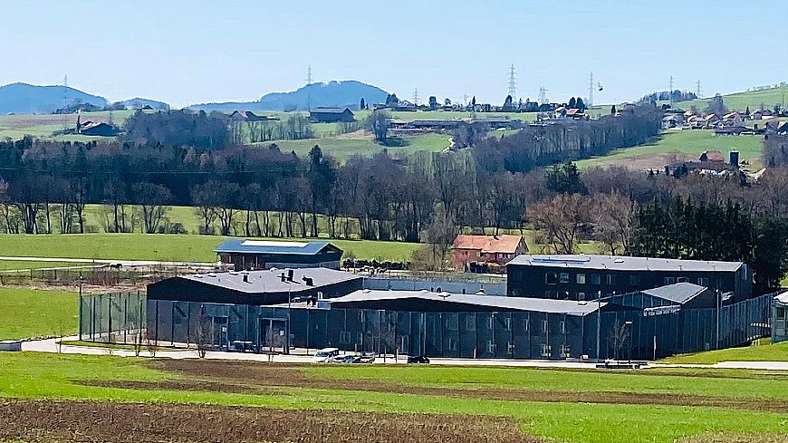 Prison overcrowding remains a problem in prisons in French-speaking Switzerland: Anti-torture committee report