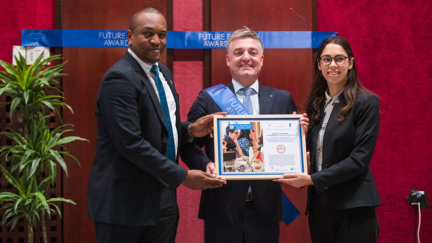 Council of Europe receives Future Policy Award for empowering youth