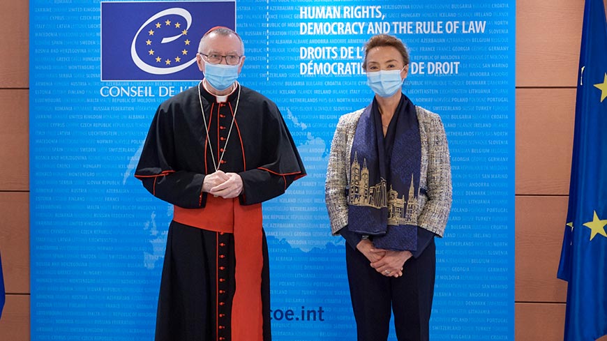 Secretary General meets Holy See Secretary of State Cardinal Parolin