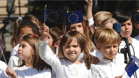 65° anniversario della bandiera europea