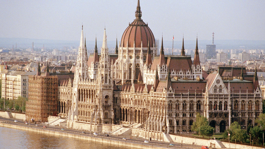 Конференция МНПО Совета Европы призывает венгерский парламент отказаться от законодательных положений о гендере