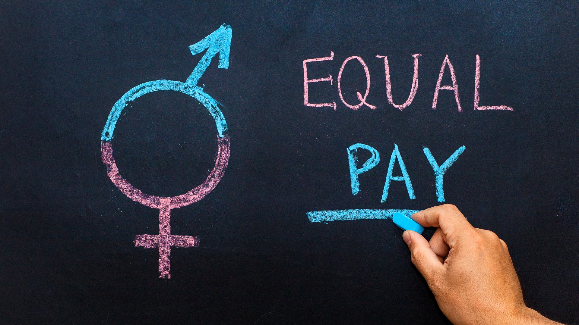 Комитет министров: декларация о равной оплате труда и равных возможностях для женщин и мужчин