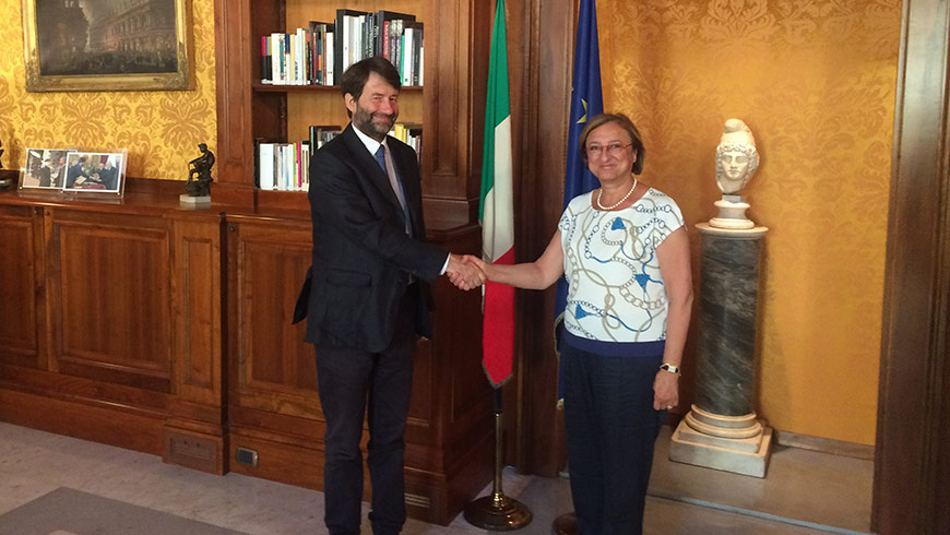 Stellvertretende Generalsekretärin trifft italienischen Minister für Kulturgüter