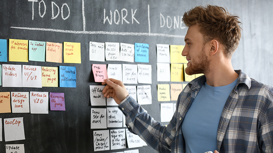 Developing meaningful tasks for teaching, learning and assessment with the action-oriented approach