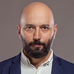ROMANIUKOV Artem