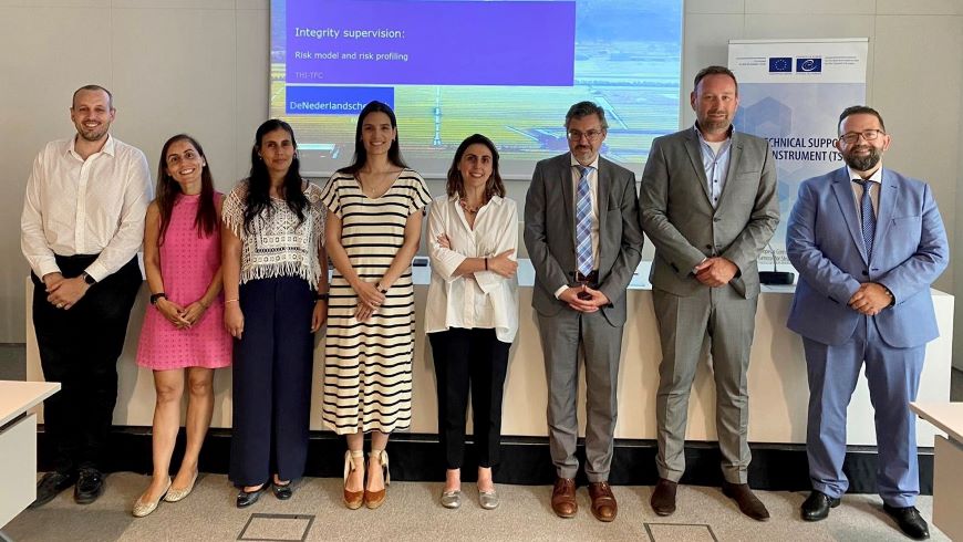Peer-to-peer exchanges between Banco de Portugal and De Nederlandsche Bank on developing AML/CFT risk-models