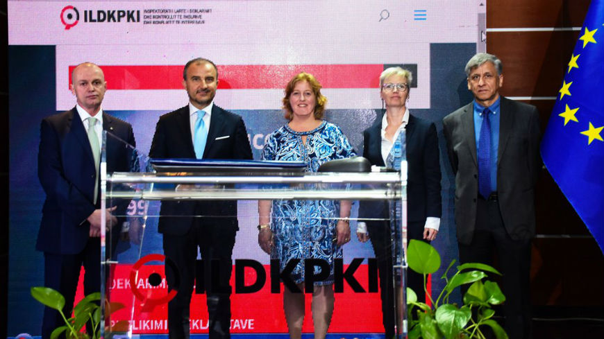 © Council of Europe - from left to right: Mr. Shkëlqim Ganaj, General Inspector General of the High Inspectorate of Declaration and Audit of Assets and Conflict of Interests (HIDAACI),Mr. Luigi Soreca, Head of the European Union Delegation to Albania, Mrs. Mikaela Meredith, Country Representative, USAID Albania, Mrs. Jutta Gützkow, Head of the Council of Europe Office in Tirana, Mr Neraj Kak,Chief Innovation Officer Senior Vice President, CIT, University Research Co., LLC