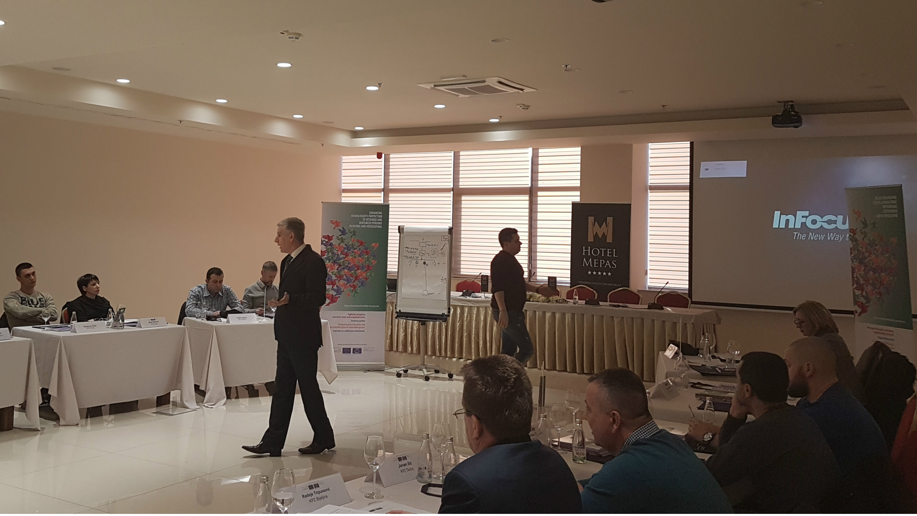 Prison and Court police officers train together to end Human Rights infringments