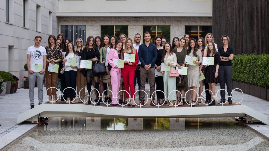 Montenegrin students get certificates for course on violence against women