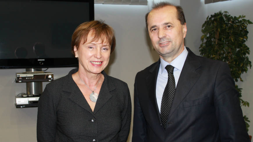 Verena Taylor, Directrice de l’ODGP avec M. Suad Numanovic, Ministre des droits de l'homme et des minorités