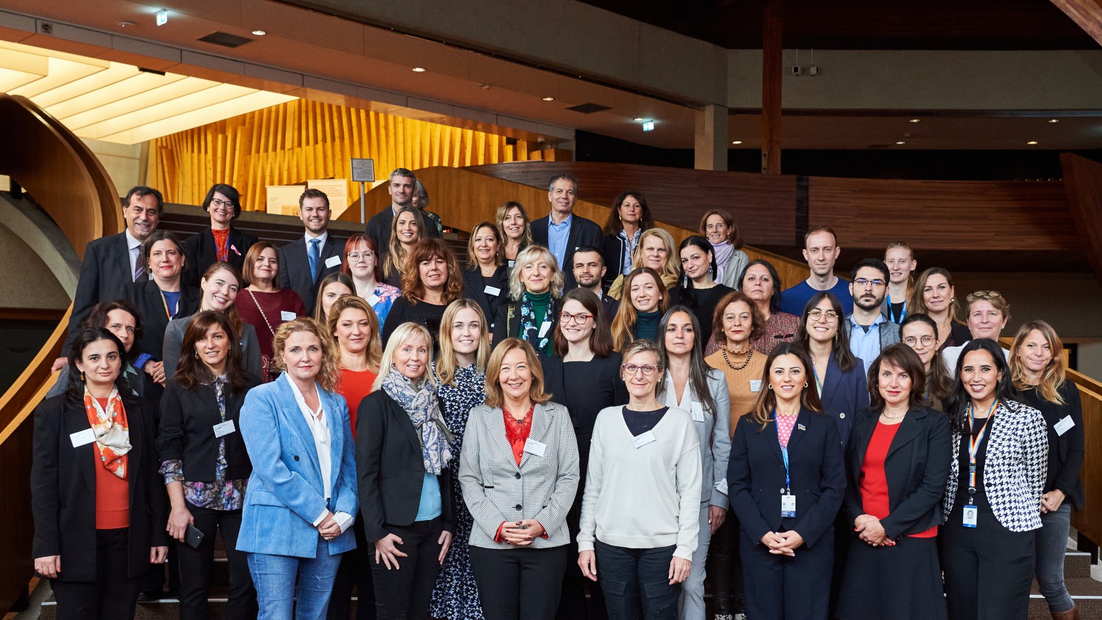CDENF plenary session focuses on situation of children of Ukraine