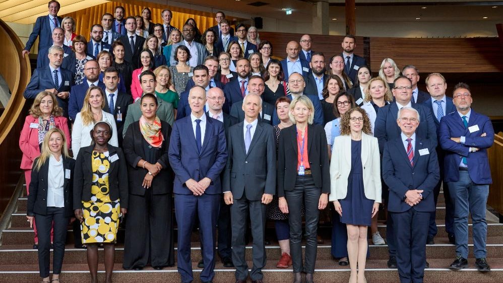 Council of Europe calls for enhancing international cooperation in tackling migrant smuggling