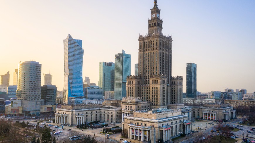 La RSSG sur les migrations et les réfugiés se rendra en Pologne