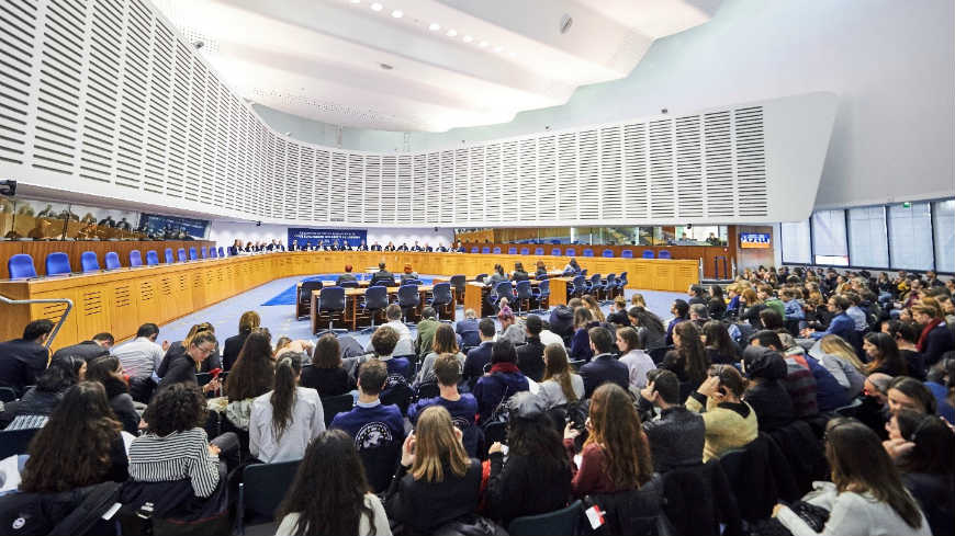 Judgment on expulsion to Iraq following conviction on smuggling of migrants