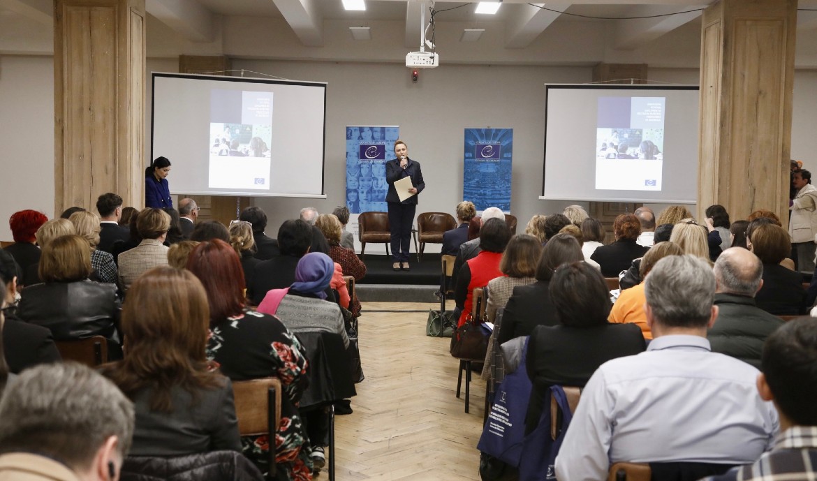 Lancement officiel du projet "La démocratie commence à l'école" en Géorgie