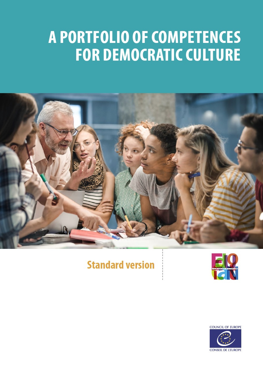 Publication cover of "A portfolio of competences for democratic culture - Standard version"