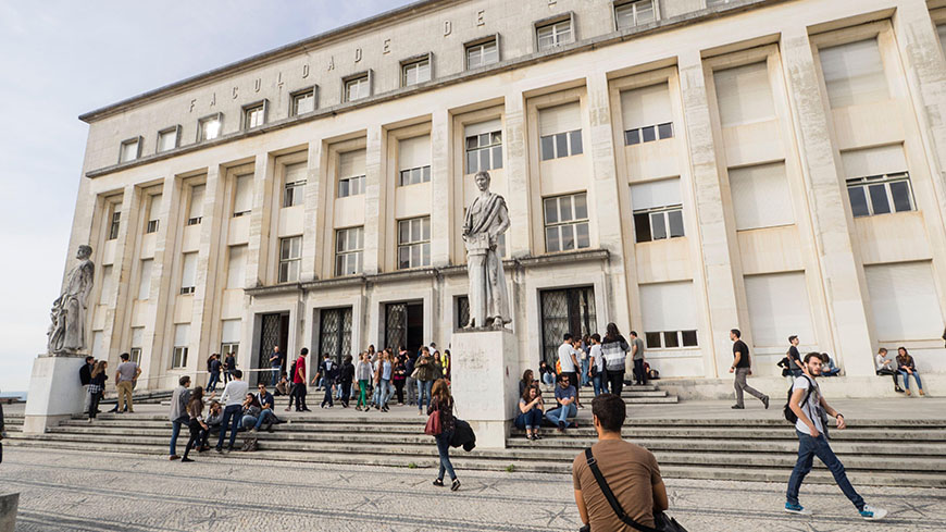 Solidarité mondiale, apprentissage et action pour renouveler la mission démocratique et civique de l'enseignement supérieur