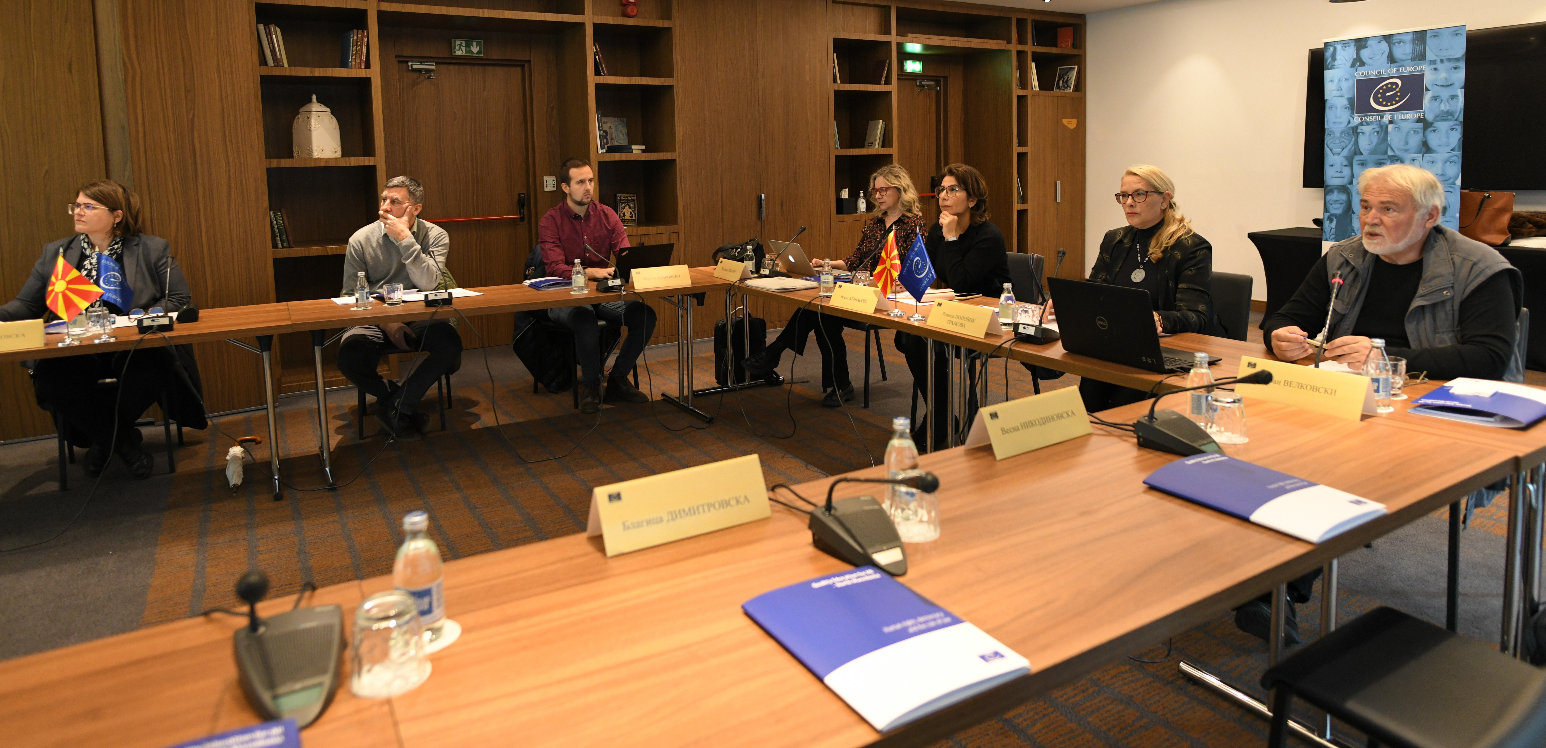 Table ronde "Une éducation de qualité pour tous" en Macédoine du Nord : Un effort de coopération des organisations de la société civile