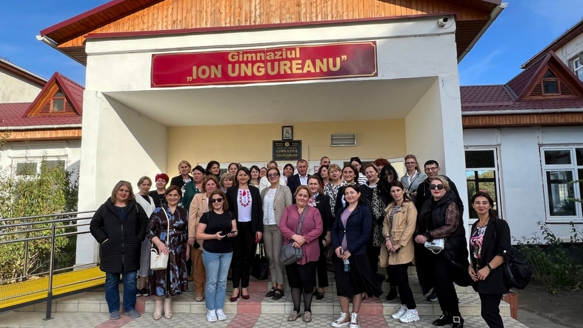 Visite d'étude de professionnels de l'éducation géorgiens en République de Moldova