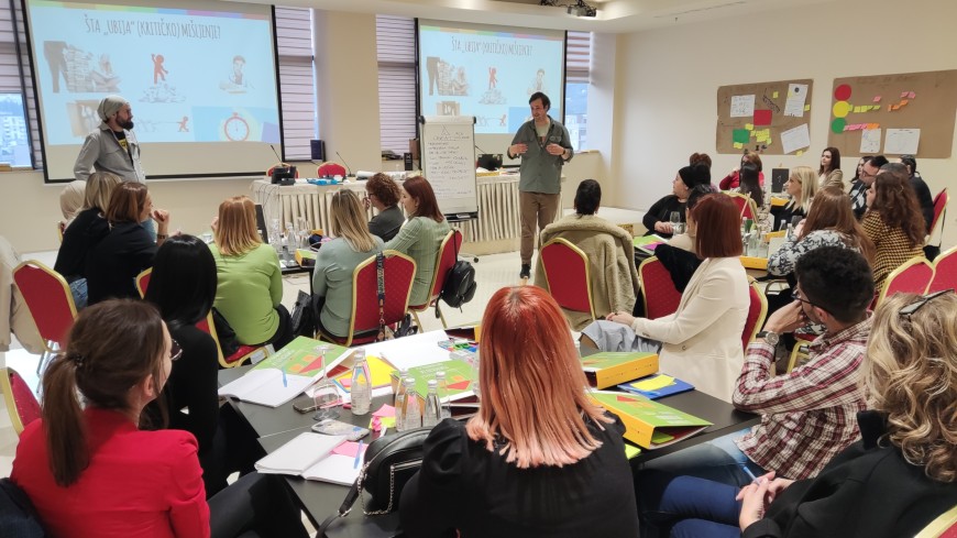 Teachers and schools supported in building capacity for democratic school culture
