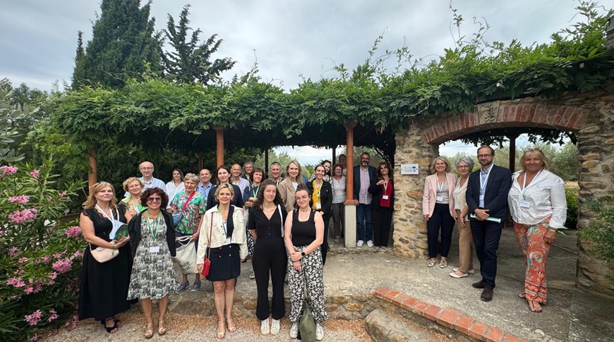 FRANCE: Un colloque consacré au patrimoine local et vivant s'est tenu avec succès