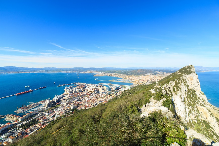 Gibraltar doit redoubler d'efforts pour identifier, enquêter et poursuivre le blanchiment d'argent et pour confisquer les produits du crime