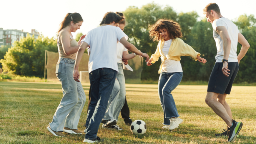 Renforcer l’engagement des jeunes et préserver la planète grâce au sport
