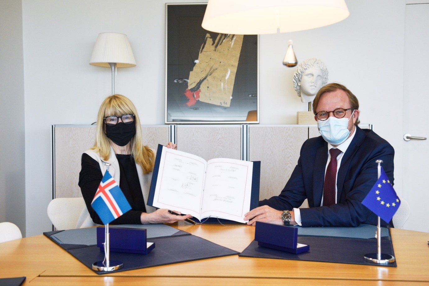 Iceland signs the Convention on safety, security and service in sport