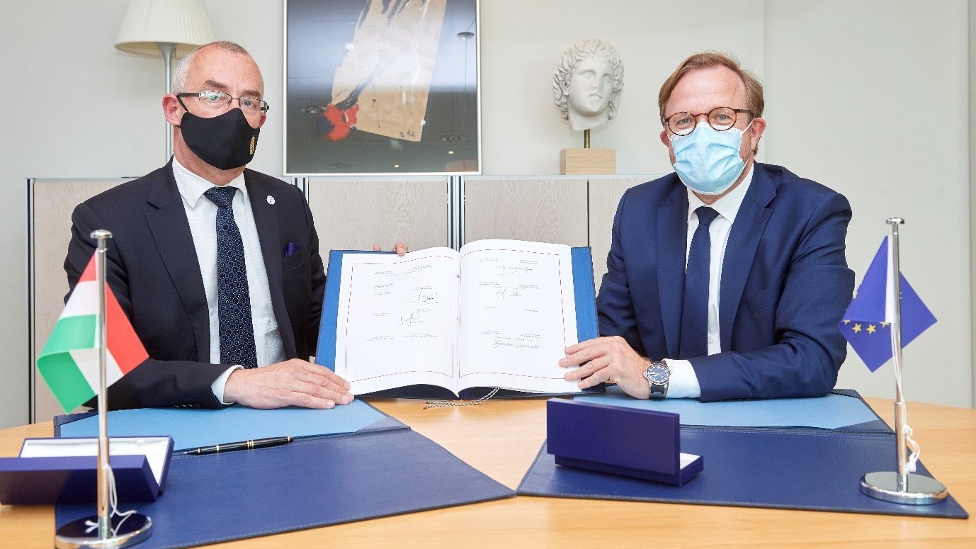 La Hongrie signe la Convention sur la sécurité, la sûreté et les services dans le sport