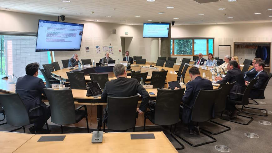 Le Groupe de travail examine le projet d'Avis sur la diversité et l'inclusion dans les ministères publics