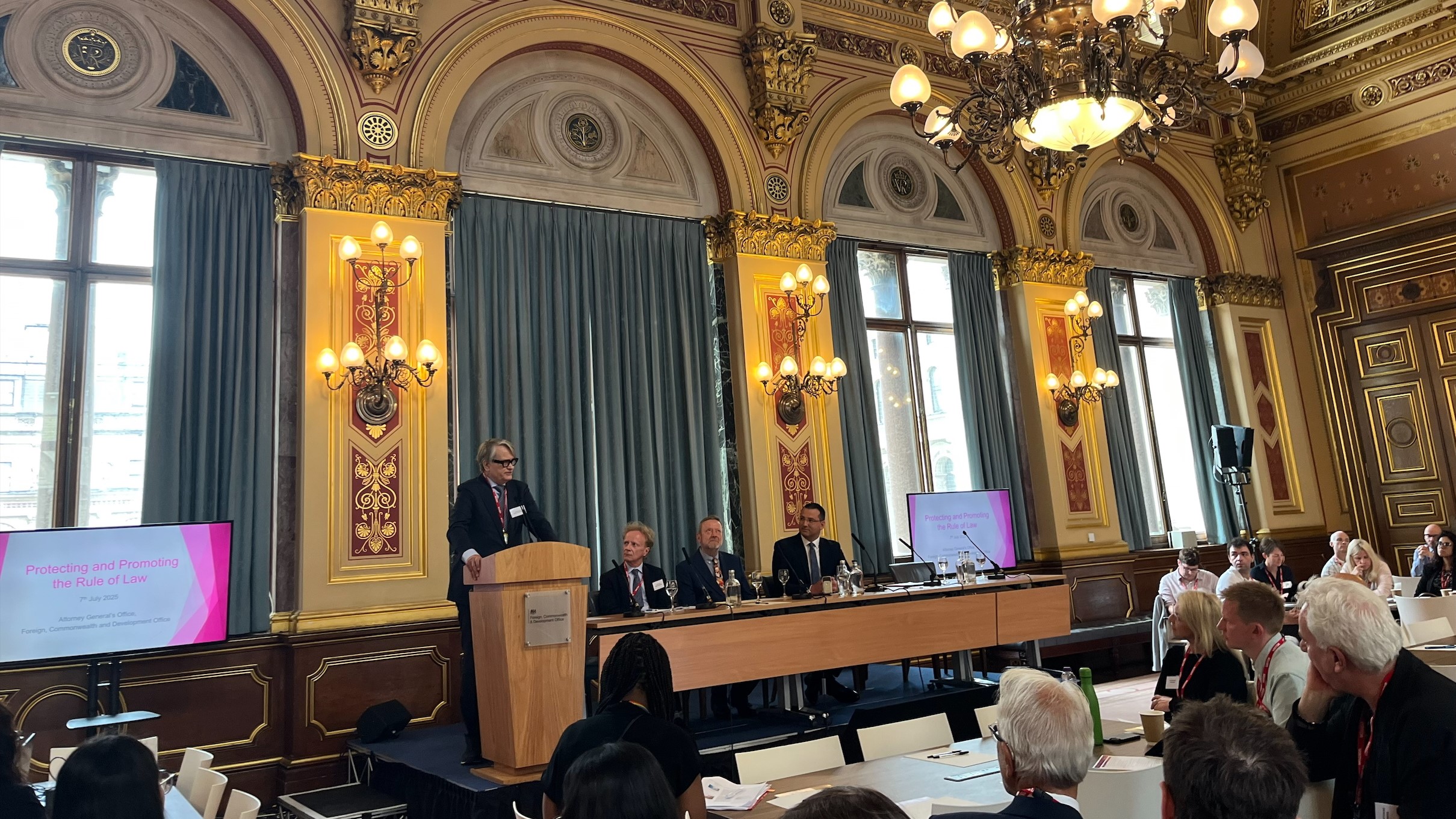 Royaume-Uni - Conférence internationale sur « La protection et la promotion de l'État de droit »
