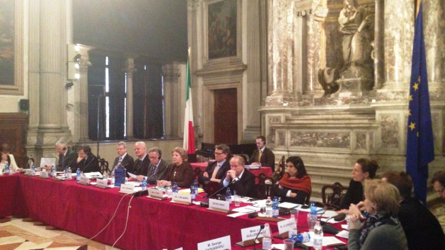 Opinion of the Venice Commission on Romania – Call for loyal cooperation of the state institutions in the interest of the State