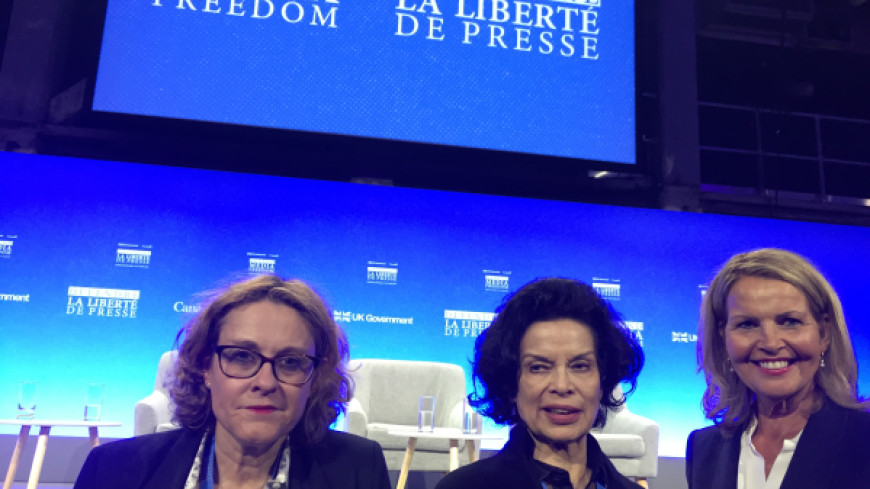 1st Vice-President Thorgeirsdottir meets Bianca Jagger